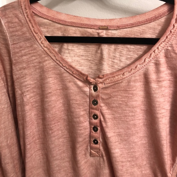 FREE PEOPLE LONG SLEEVE - Picture 2 of 5